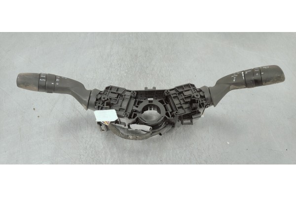 Recambio de mando multifuncion para toyota aygo x 1.0 i referencia OEM IAM 02D7017J910  
