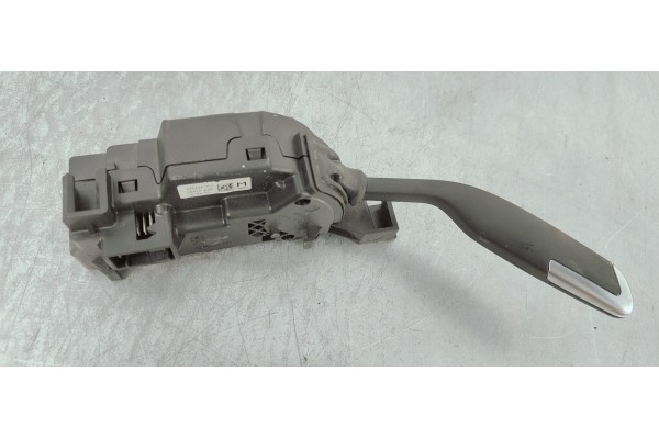 Recambio de palanca cambio para citroen c4 picasso 1.6 hdi referencia OEM IAM 98002210VV  