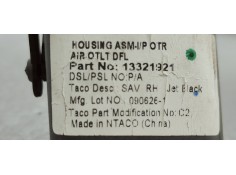 Recambio de rejilla aireadora para opel insignia berlina 2.0cdti 130 fap referencia OEM IAM 13321921  