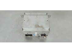 Recambio de sistema audio / radio cd para opel insignia berlina 2.0cdti 130 fap referencia OEM IAM 13328735  