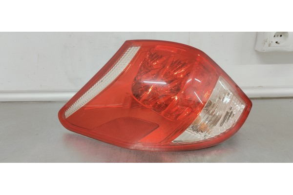 Recambio de piloto trasero izquierdo para toyota rav 4 (a3) 2.2 d referencia OEM IAM   