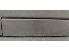 Recambio de apoyabrazos central para ds 4 1.5 hdi referencia OEM IAM 9838038180  