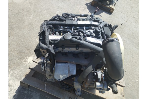 Recambio de motor completo para mercedes-benz vito (w639) basic, combi 2.2 cdi referencia OEM IAM 651940  