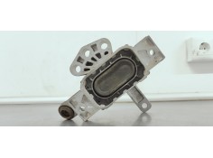 Recambio de soporte motor derecho para opel insignia berlina excellence referencia OEM IAM 13227717  