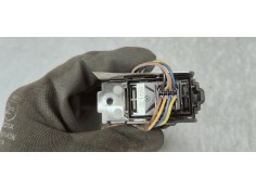Recambio de freno de mano electrico para opel insignia berlina 2.0cdti 130 fap referencia OEM IAM 13271123  