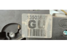 Recambio de cerradura puerta trasera derecha para opel insignia berlina 2.0cdti 130 fap referencia OEM IAM 13503808  