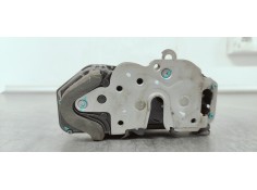 Recambio de cerradura puerta trasera derecha para opel insignia berlina 2.0cdti 130 fap referencia OEM IAM 13503808  