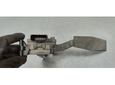 Recambio de pedal acelerador para opel insignia berlina 2.0cdti 130 fap referencia OEM IAM 13237352  