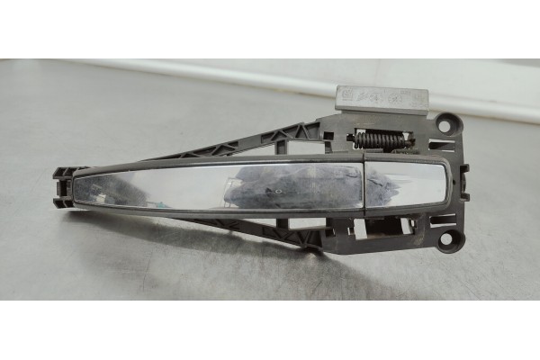 Recambio de maneta exterior trasera izquierda para opel insignia berlina 2.0cdti 130 fap referencia OEM IAM   
