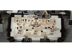 Recambio de luz interior para opel insignia berlina 2.0cdti 130 fap referencia OEM IAM 13251594  