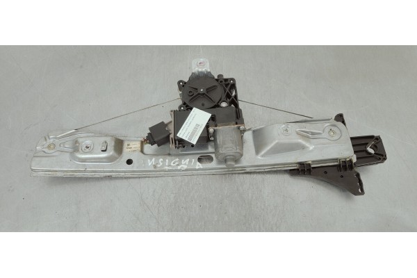 Recambio de elevalunas trasero derecho para opel insignia berlina 2.0cdti 130 fap referencia OEM IAM 13302442  