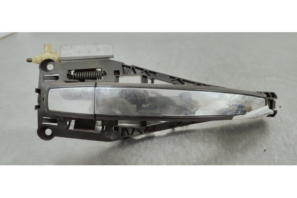 Recambio de maneta exterior trasera derecha para opel insignia berlina 2.0cdti 130 fap referencia OEM IAM   