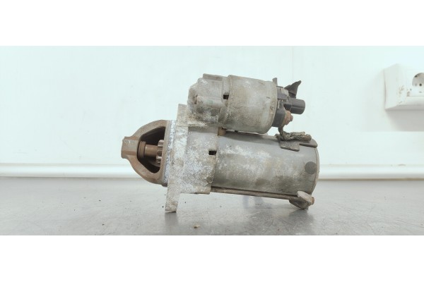 Recambio de motor arranque para mercedes-benz clase a (w169) 2.0i 136 [200] referencia OEM IAM A0061510301  