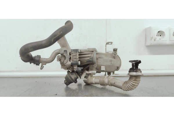 Recambio de enfriador egr para peugeot 508 sw 1.6 hdi referencia OEM IAM 5056390300  