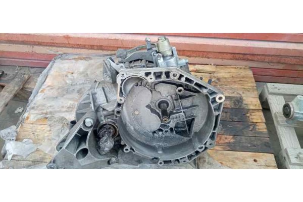 Recambio de caja cambios para opel insignia berlina 2.0cdti 130 fap referencia OEM IAM 55194293  