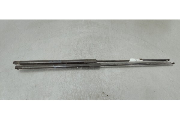 Recambio de amortiguadores capo para ds 4 1.5 hdi referencia OEM IAM 9833350280  