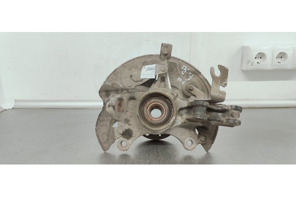 Recambio de mangueta delantera izquierda para ds 4 1.5 hdi referencia OEM IAM 9815457080  