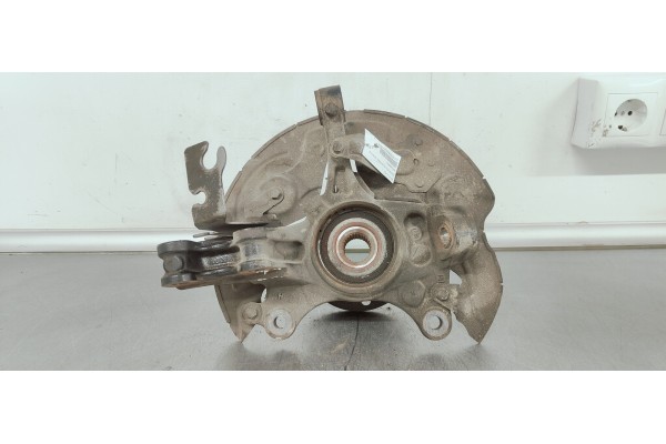 Recambio de mangueta delantera derecha para ds 4 1.5 hdi referencia OEM IAM 9815456980  