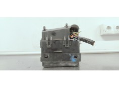Recambio de caja reles / fusibles para ford kuga (cbs) titanium referencia OEM IAM AV6T14A142AB  