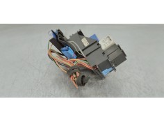 Recambio de caja reles / fusibles para audi a4 berlina (8e) 1.9 tdi (96kw) referencia OEM IAM 8E1937503B  