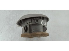 Recambio de rejilla aireadora para renault clio iv 1.5 dci referencia OEM IAM 687601310R  