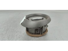 Recambio de rejilla aireadora para renault clio iv 1.5 dci referencia OEM IAM 687601310R  