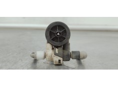 Recambio de bomba limpia para ford kuga (cbs) titanium referencia OEM IAM CJ5417664AA  
