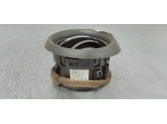 Recambio de rejilla aireadora para renault clio iv 1.5 dci referencia OEM IAM 687601310R  