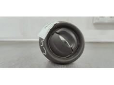 Recambio de rejilla aireadora para renault clio iv 1.5 dci referencia OEM IAM 687601310R  