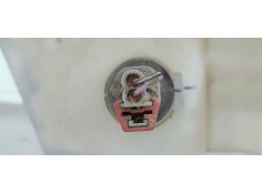 Recambio de deposito limpia para ford kuga (cbs) titanium referencia OEM IAM CV4413K175AE  