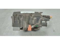 Recambio de caja reles / fusibles para peugeot 208 1.6 hdi 100 fap referencia OEM IAM 9812661980  