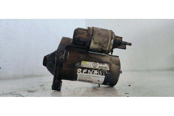 Recambio de motor arranque para renault scenic ii authentique referencia OEM IAM 8200815079C  