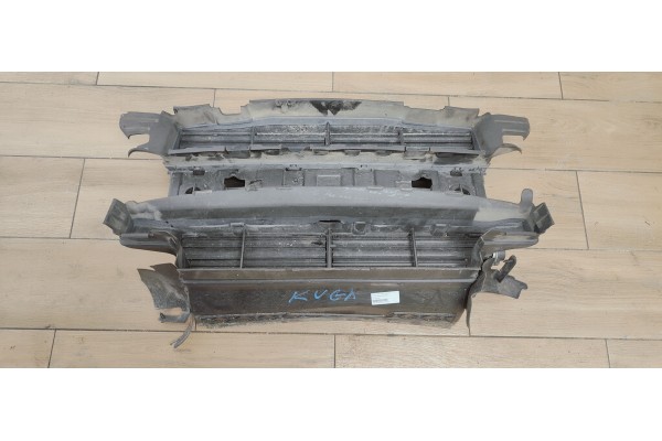 Recambio de canalizador de aire para ford kuga (cbs) titanium referencia OEM IAM DV448473A  