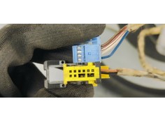 Recambio de volante para citroen c4 picasso 1.6 hdi referencia OEM IAM 6096636  