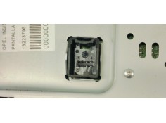 Recambio de pantalla multifuncion para opel insignia berlina 2.0cdti 130 fap referencia OEM IAM 13223793  