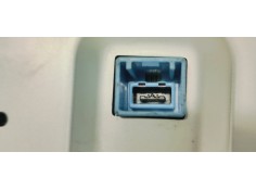 Recambio de pantalla multifuncion para opel insignia berlina 2.0cdti 130 fap referencia OEM IAM 13223793  