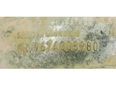 Recambio de piloto trasero central para peugeot 208 (p2) 1.5 hdi referencia OEM IAM 9674308980  