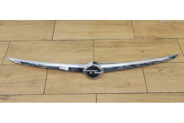 Recambio de maneta exterior porton para opel insignia berlina 2.0cdti 130 fap referencia OEM IAM 13244388  