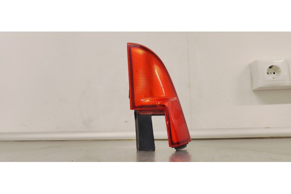 Recambio de piloto trasero derecho para mercedes-benz vito (w639) basic, combi 2.2 cdi referencia OEM IAM A6398201364  