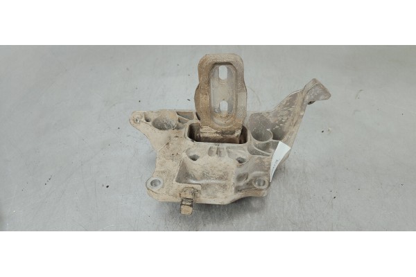 Recambio de soporte cambio para peugeot 208 (p2) 1.5 hdi referencia OEM IAM 9824312980  