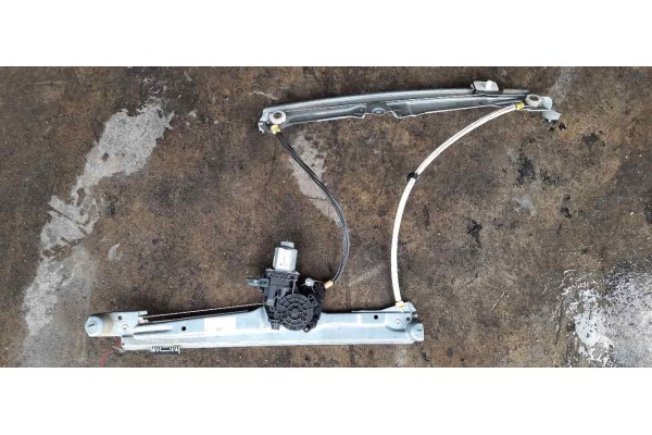 Recambio de elevalunas delantero izquierdo para renault scenic iv 1.2 tce energy referencia OEM IAM 402802H  