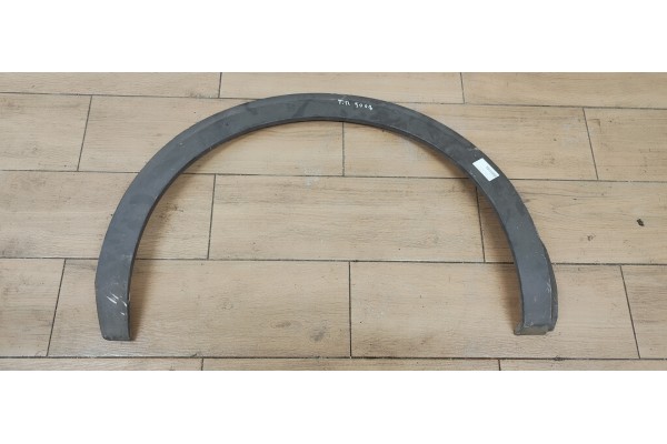 Recambio de aletin trasero derecho para peugeot 5008 1.6 i turbo 180 fap referencia OEM IAM 9814070377  