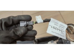 Recambio de molduras traseras para peugeot 208 (p2) 1.5 hdi referencia OEM IAM 9826944480  