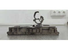 Recambio de caja reles / fusibles para peugeot 206 berlina x-line referencia OEM IAM 9626460880  