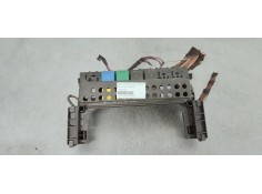 CAJA RELES / FUSIBLES A1695450001 