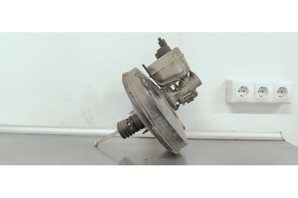 Recambio de servofreno para volkswagen passat berlina (3c2) 2.0 tdi 140 referencia OEM IAM 3C1614105D  
