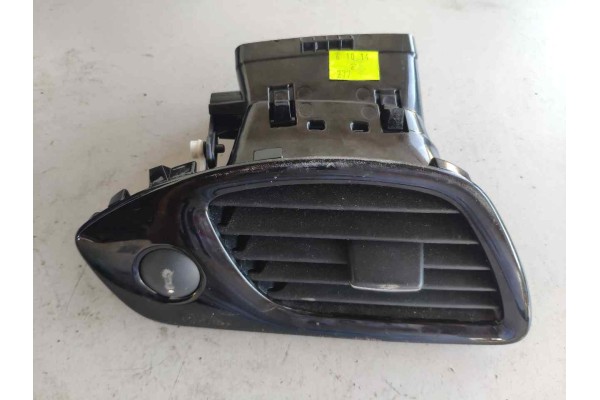 Recambio de rejilla aireadora para renault scenic iii 1.5 dci diesel fap referencia OEM IAM 68260003IR  