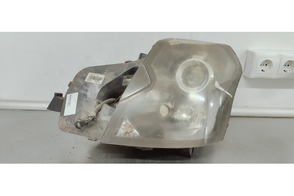 Recambio de faro izquierdo para cadillac cts 3.7 i referencia OEM IAM 15276225  