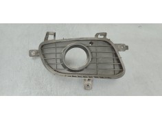 REJILLA PARAGOLPES DERECHA A1698850622 