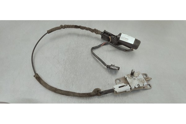 Recambio de cerradura maletero / porton para audi a8 (4e2) referencia OEM IAM 4E0827383C  